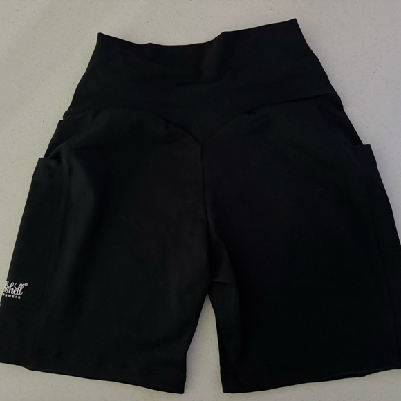 Bombshell Sportswear Pants - Bombshell Sportswear Black pocket Biker gym Shorts